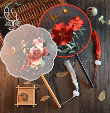 Chinese-Style Suzhou Dance Round Fan: Double-Sided Embroidered Ancient-Style Su Embroidery Fan for Hanfu, He Fu, Qipao, and Children
