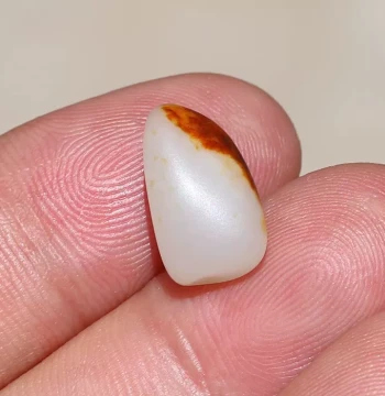 [Little Mustache Jade] Hetian Jade Seed Material Jujube Red Skin White Jade Raw Stone Ring Face