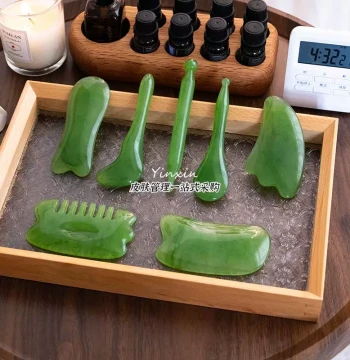 Scalp Acupressure Pen and Resin Meridian Comb for Facial Beauty Massage and Gua Sha