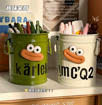 Pen Holder Large Capacity Cute Student Desktop Storage