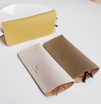 INS Style Japanese Top-Grain Leather Glasses Case - Premium Genuine Soft Leather Portable Niche Women's Leather Eyewear Pouch