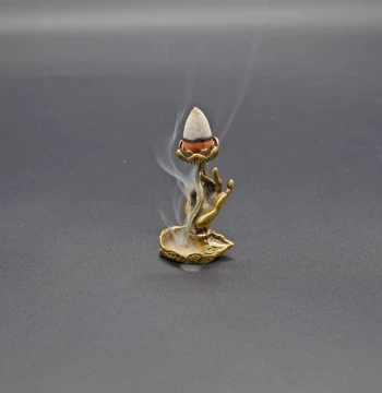 Antique Copper Collectible Small Ornament, Pure Copper Small Lotus Guanyin Hand Backflow Incense Holder, Retro-Style Craft