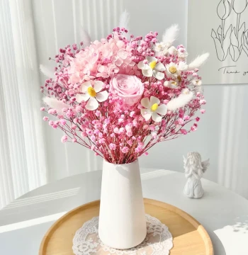 Preserved Rose and Baby's Breath Dried Flower Bouquet Premium Aesthetic Internet-Famous Decor, Real Air-Dried Natural Flowers for Living Room Display