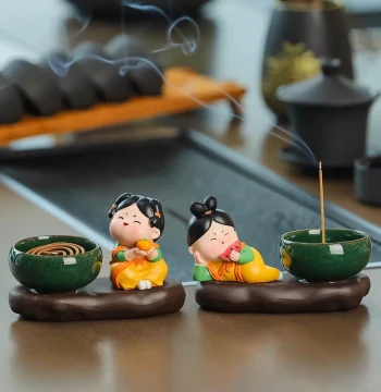 Creative Personalized Tang Dynasty Lady Incense Holder, Incense Burner, Incense Way Aromatherapy Furnace, Small Ornament, Tea Pet, Living Room Study Decoration Incense Burner
