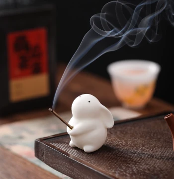 Palace Museum Cultural Creative Jade Rabbit Ceramic Incense Holder, Cute Mini Bunny Incense Stick Stand for Home Interior