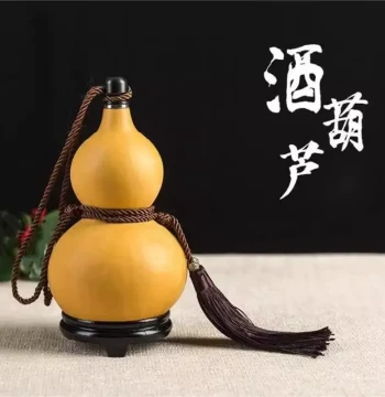 Natural Wine Gourd Silicone Beeswax Leak-Proof Can Hold Wine Hot Water Liquids Can Be Used as Hanging Ornament Portable Water Bottle Wine Flask