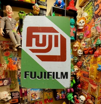 FUJIFILM Film Iron Sign Wall Art Japanese Style Decor Toy Decor Vintage Hanging Sign Aluminum Plate kodak