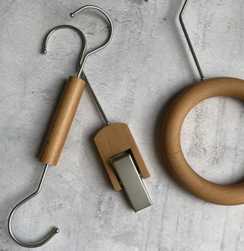 Walnut Finish Display U-Clips and S-Hooks - Magazine and Clothing Store Clips for Instagram Style Decor