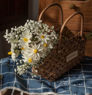 Natural Baby's Breath Dried Flower Decoration for Desktop Window Display, Picnic Flower Basket Bouquet, Wedding Photography Ornament, Small Daisy
