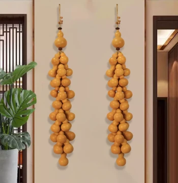 Natural Real Gourd String Hanging Ornament for Door-to-Door, Living Room, Bedroom, Entryway Decor, Restaurant, Shop, and Corridor Wall Decoration
