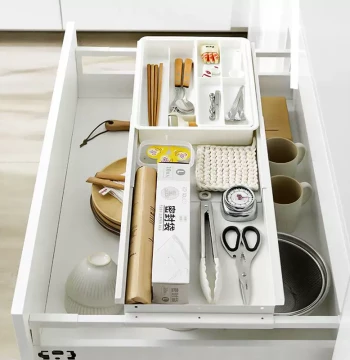 Tengyong Drawer Tiered Shelf Organizer, Expandable Internal Cabinet Divider, Pull-Out Storage for Cutlery