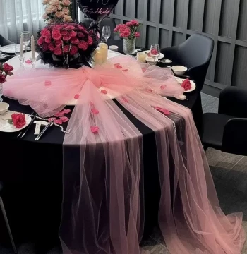 Women's Birthday Atmosphere Tablecloth, Premium Restaurant Desktop Mesh Veil with Bowknot Decoration Prop, Pink Gauze Drapery