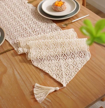 American Retro Hollow Table Runner, TV Cabinet Cover, Chest of Drawers Cloth, Dining Table Tea Table Cloth, Shoe Cabinet Lace Long Strip Cover