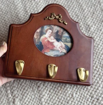 Vintage European French Style Solid Wood Key and Coat Hook with Decorative Painting, Brass Hook for Entryway and Foyer Decor