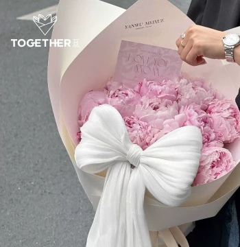 [Mother's Day] Congcong French Pearl Sheer DIY Bow Satin Valentine's Day Fresh Flower Bouquet Decoration
