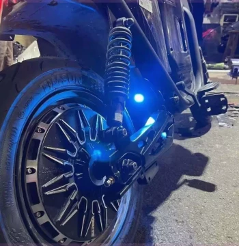 12V Slow-Flash Pilot Light for NIU E-Scooters, Chassis Ambient Lighting with Wiring, Aircraft-Style Brake Light with Strobe Function