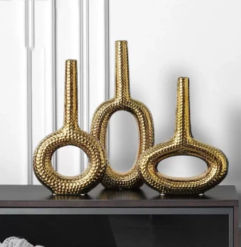 Nordic Luxury Geometric Ceramic Ornaments Electroplated for Living Room, Entryway, TV Cabinet, Office – Artistic Home Soft Decor