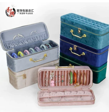 Luxury Velvet Bracelet Storage Box, Portable Case for Gold, Jadeite, and Silver Bracelets, 15-Slot Jewelry Organizer