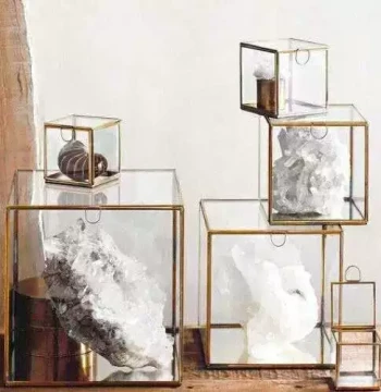 Minimalist Glass Display Box Jewelry Storage Display Case Large Capacity Transparent Showcase Soft Furnishing Ornament Dust Cover