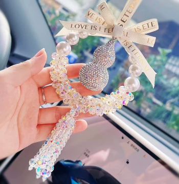 Road-Protection Gourd Car Safety Ornament Crystal Rearview Mirror Pendant Premium Style for Ladies Car Hanging Interior Decor