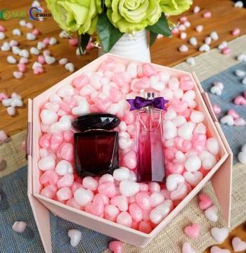 Heart-Shaped Decorative Packing Peanuts - 520 Gift Box Filler, Eco-Friendly Starch Foam for Romantic Packaging