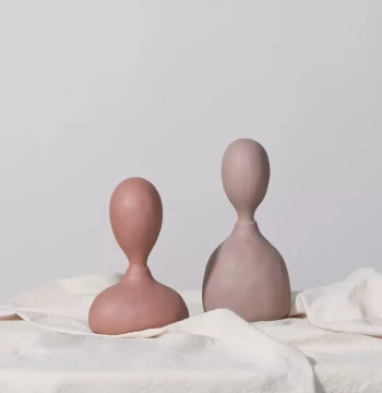 Minimalist Modern Ceramic Couple Figurines, Creative Human Sculptures for Living Room, Wine Cabinet or Desktop Small Decorations, Soft Furnishing Ornaments