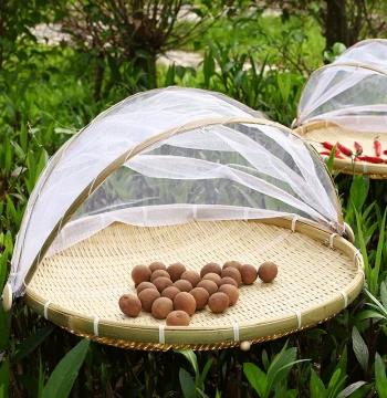 Bamboo Woven Vegetable Drying Net Sieve with Mesh Cover for Home Use; Insect-Proof Basket for Drying Buns, Goods, and Food