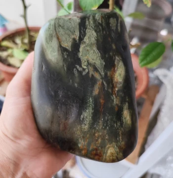 Hetian Jade Green Jade Mountain Flow Material Rough Stone 1.51kg Xinjiang Hetian Jade Natural Stone