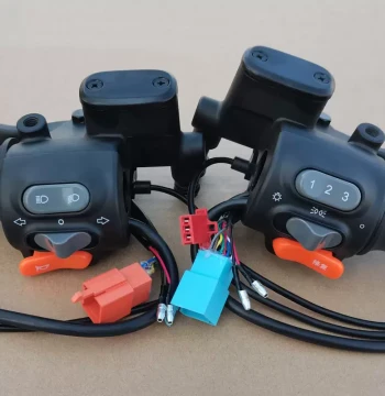 Ouge Electric Scooter Bottle Left/Right Speed Control Throttle Handle Disc Brake Combination Switch Assembly Upper Pump Assembly Fushida