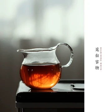 Mibai Pure Handmade Glass Fairness Cup, High Borosilicate Heat-Resistant Tea Serving Vessel with Handle, Blown Tea Ceremony Utensil