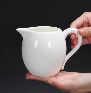 Dehua White Porcelain Mutton Jade Fairness Cup Tea Server Teacup Tea Sea with Handle Gongbei Non-Scalding Large Kung Fu Tea Set