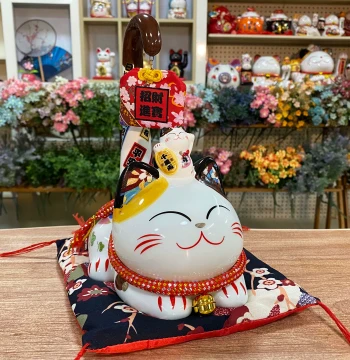 Fuyuan Mao Peace Amulet Long-Tailed Cat Ceramic Ornament Japanese Style Shop Cash Register Decoration Living Room Lucky Cat Piggy Bank