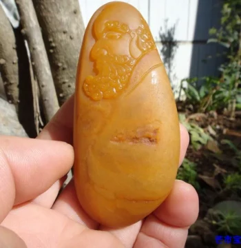 Yunnan Longling Natural Yellow Dragon Jade Collectible Premium Seed Material Clever Carving Jewelry Rare Stone Handheld Piece Bodhidharma