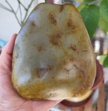 Hetian Jade Seed Material Rough Stone 1.11kg Xinjiang Hetian Jade Natural Jade Stone