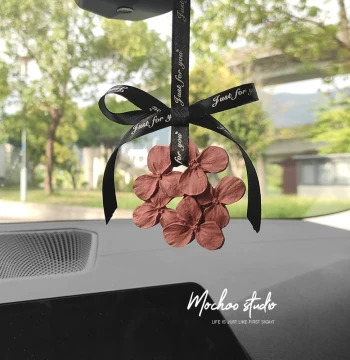 Retro Red Lucky Blessing Car Perfume Pendant, Aromatherapy Hanging Ornament, High-End New Car Gift, Long-Lasting Light Fragrance