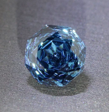 High-Precision Cut Blue Diamond High-Carbon Diamond Loose Stone Rhodes Rose Cut Ring Pendant Unset Men's and Women's Niche Light Luxury Style