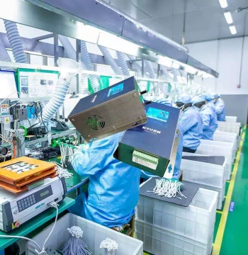 Data Center Air Particle Monitor; Real-time Dust Particle Monitoring System for Semiconductor Workshops