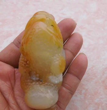 Promotion New Yellow Dragon Jade Golden Toad Hand Piece Yellow Wax Stone Hand-Carved Raw Stone Jade Pendant Craft Ornament Lucky Charm