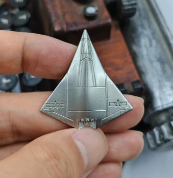 Aircraft Badge 3D J-36 6th Generation Fighter Commemorative Brooch