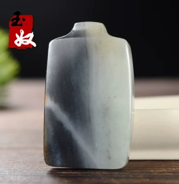 Xinjiang Yulong Kashgar River Natural Red-Skinned Seed Jade Ink Jade Blue-and-White Jade Peace Safety Pendant/43.72g