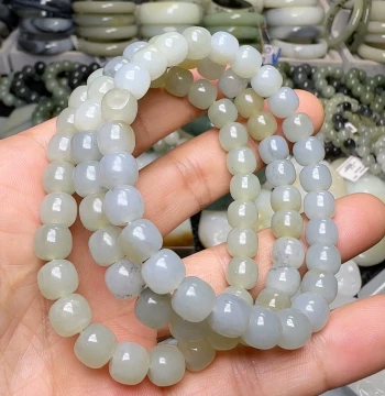 Hetian Jade Seed Material 7/8mm 21.7g