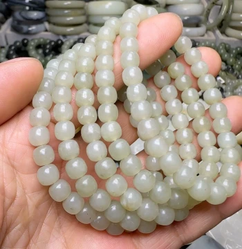 Hetian Jade Seed Material 6/7mm 15.4g