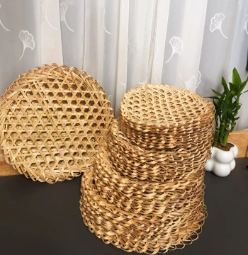 Round Bamboo Steaming Mat, Non-Stick and Anti-Burn Liner for Clay Pot Bottoms, Hand-Woven Bamboo Mesh Grid for Stewing Fish and Deep-Frying