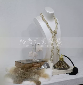 Light Luxury Model Room Vanity Table Ornament Soft Furnishing Walk-in Closet Showroom Island Necklace Mannequin Stand Evening Bag Combination