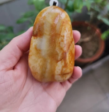 Hetian Jade Mountain Flow Raw Stone 225g Hand Piece, Natural Xinjiang Hetian Jade