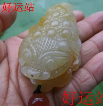 Promotion Huanglong Jade Raw Seed Stone Three-Legged Toad Hand Piece Yellow Wax Stone Men's Jade Pendant Car Mascot