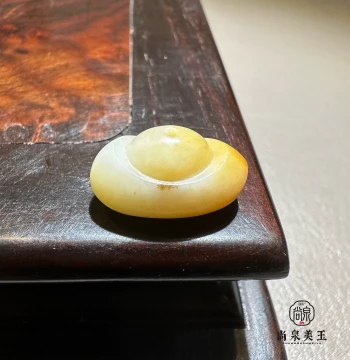 Shangquan Meiyu Xinjiang Hetian Jade Seed Material Yellow-White Ingot Through-Hole Bracelet Hand-Carved Accessory Eastern Aesthetics