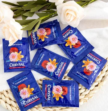 Fresh Flower Preservative Powder for Home Use - Lily Formula, Professional Florist Grade Bouquet Preservative by Hua Zhi Shou and Clirfresh