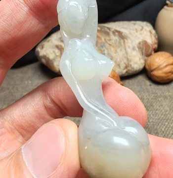 Xinjiang Hetian Jade Seed Material Cleverly Carved Beauty Lady Pendant, Meets Benefactor Design for Men and Women
