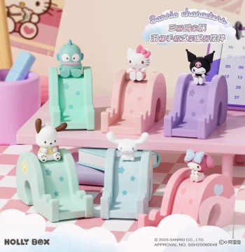 Langbowang Authentic Sanrio Family Slide Phone Stand Figurine Hello Kitty Kuromi Merchandise Figures